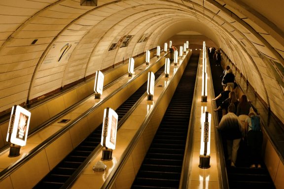 Prime location near to public transport Prime location near to public transport